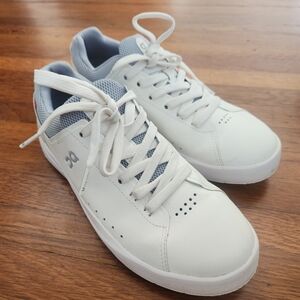 On athletic casual shoe